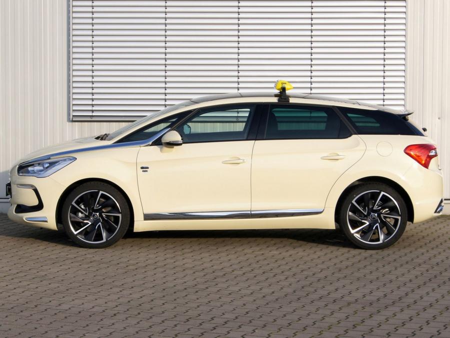  Citroen DS5 Taxi 2012 года  (фото 3 из 3)